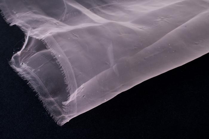 Voile polyester ultra léger