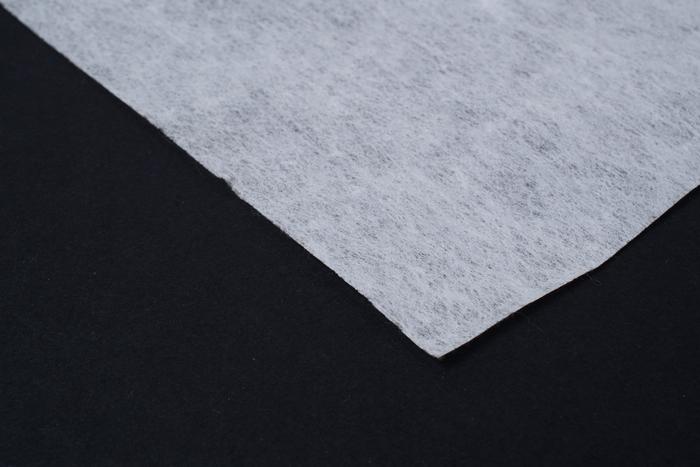 Voile non tissé à usage technique 