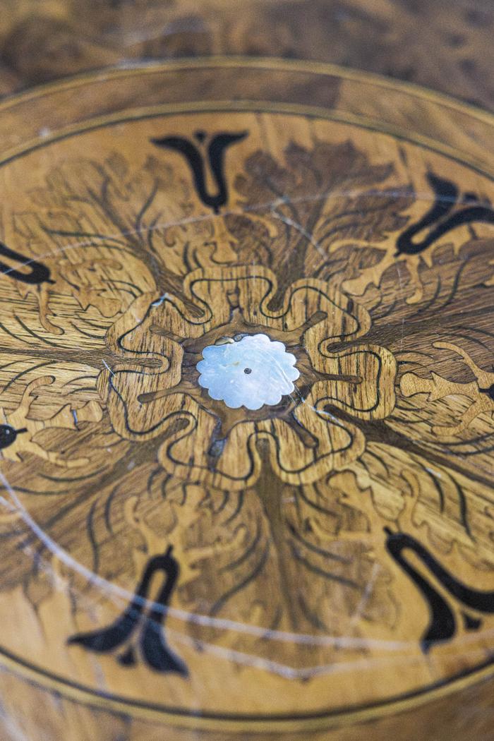 Placage de loupe de bois indigène