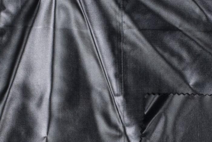 Toile déperlante noire