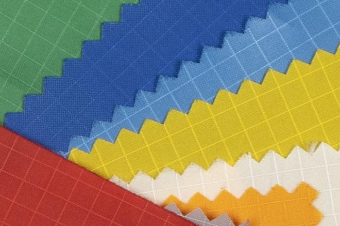 Tissu parachute en Polyester