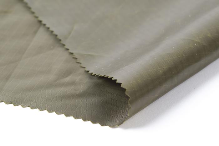 Toile déperlante kaki quadrillée 