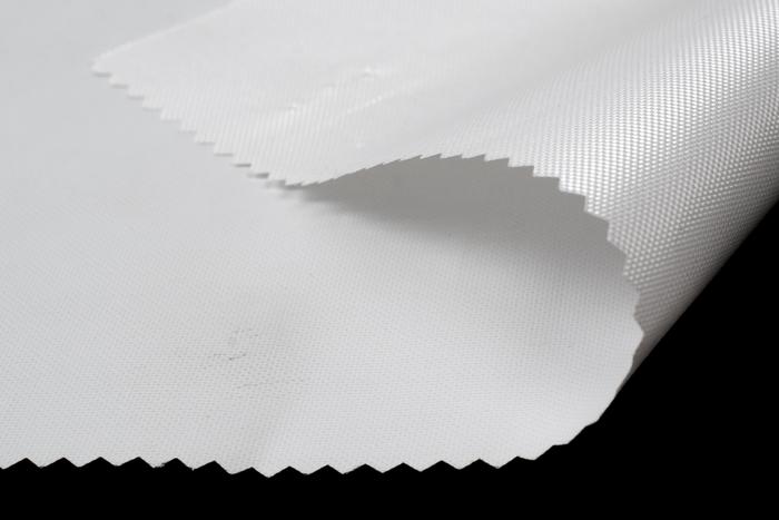 Tissu Polyester Haute Ténacité enduit Polyuréthane non-feu sur une face 