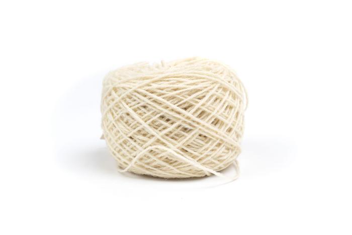 Fil de laine écru 3 brins prêt-à-teindre
