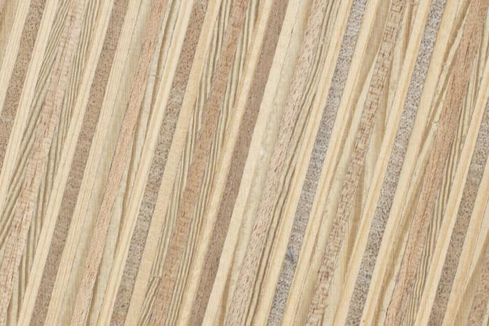 PLEXWOOD® : Panneau unilatéral avec placage en Pin et Okoumé non vernis